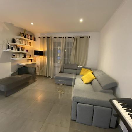 Апартаменты Maison Lyon-Bron Eurexpo - Stadium Groupama Экстерьер фото
